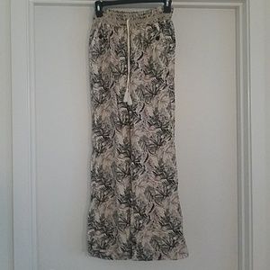 Floral Design Lounge Pants